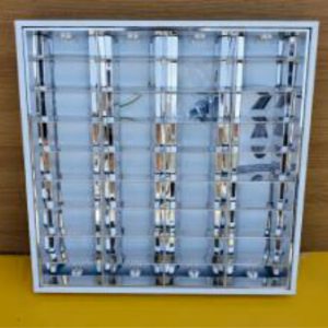 LUMINAIRE plafonnier_carré Réf: 01418EL-70 disp. made in ITALY . Dim. 60*60 cm – 4×18 w